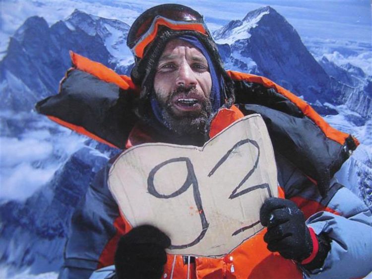 Un tocard sur le toit du monde | Lattès, 2010
Nadir Dendoune
Vainqueur de l’Everest et inspirateur du film “L’Ascension” diffusé pendant le festival (voir programme)
Un tocard sur le toit du monde | Lattès, 2010
Nadir Dendoune
Vainqueur de l’Everest et inspirateur du film “L’Ascension” diffusé pendant le festival (voir programme)